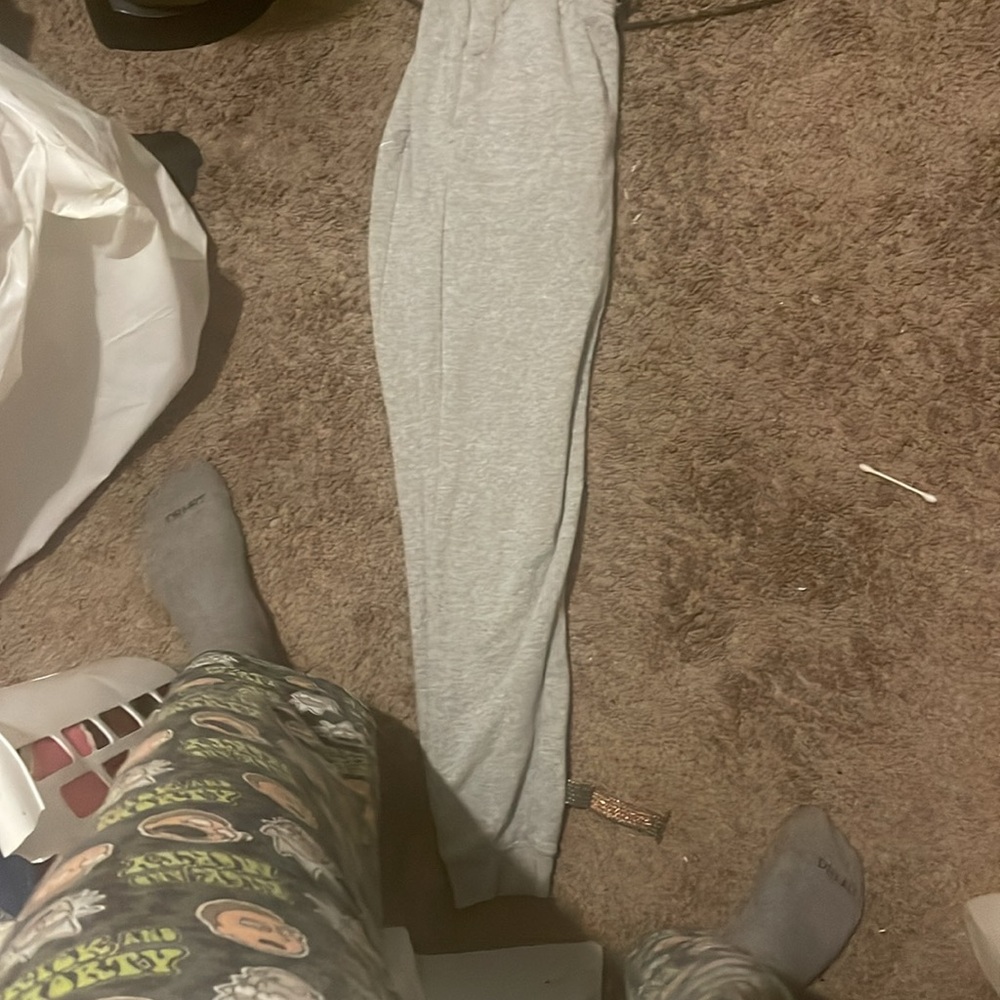 Nike - Picture 3 of 4